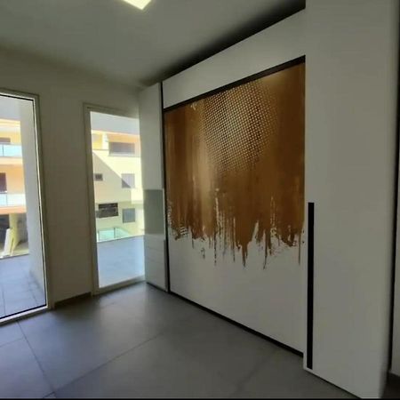 Modern And Spacious Appartement With Beach View. ガリポリ エクステリア 写真